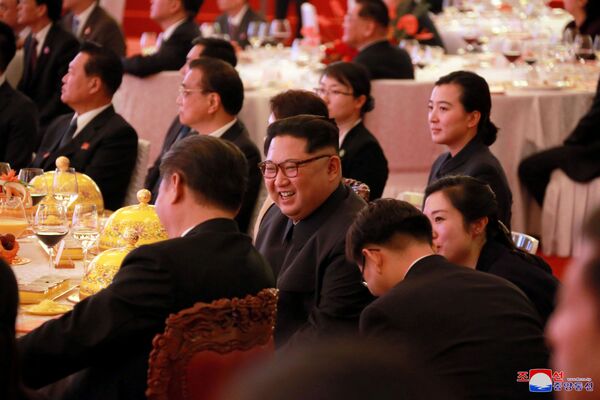 金正恩委員長の中国到着を祝う晩餐会 - Sputnik 日本