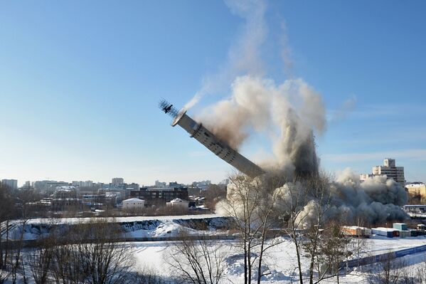 未完成のテレビ塔の爆破解体。エカテリンブルク・ロシアで - Sputnik 日本