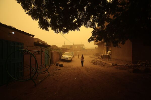 砂嵐。ハルツーム・スーダンで - Sputnik 日本