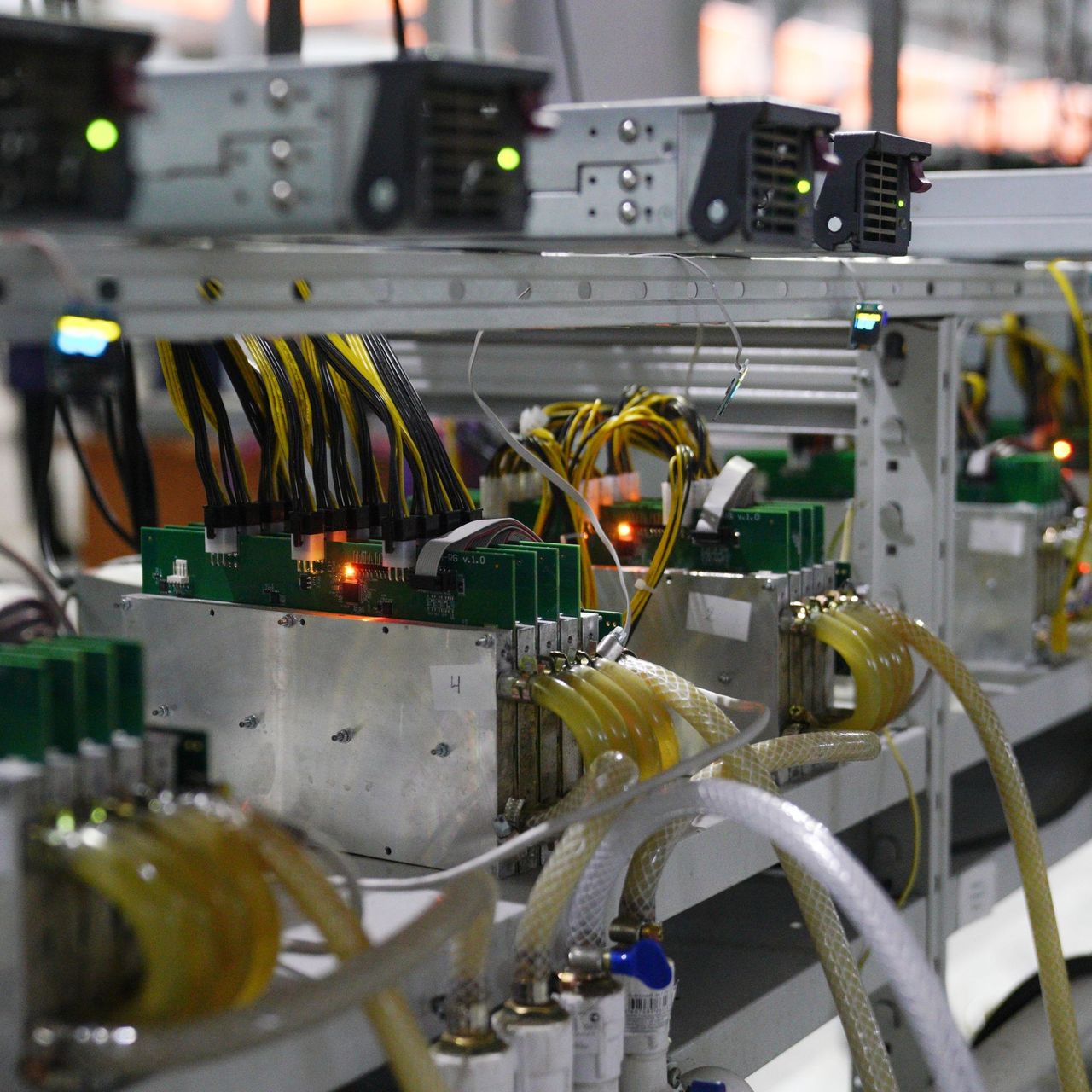 世界最大の仮想通貨マイニング機器メーカー 生産を一時停止 - 2021年6 
