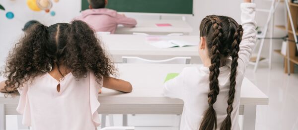 Школьники во время урока Школьники во время урока - Sputnik 日本