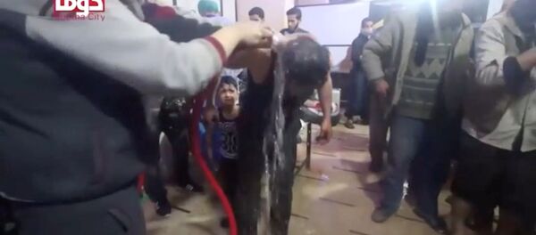 シリアにおける「化学兵器攻撃」の撮影に参加した少年がその詳細を語る【写真】 シリアにおける「化学兵器攻撃」の撮影に参加した少年がその詳細を語る【写真】 - Sputnik 日本