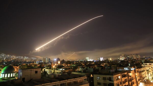 米国のミサイルがロシアに「到着」 - Sputnik 日本