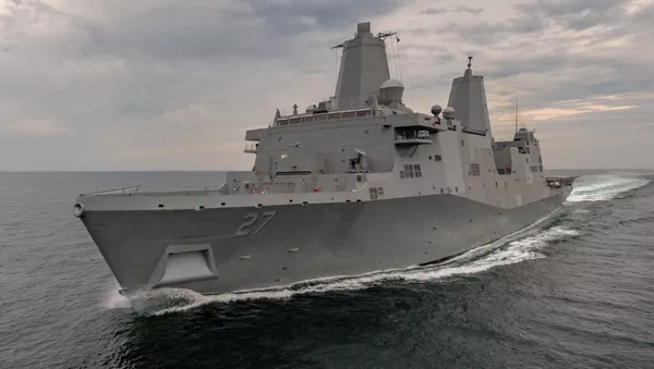 ドック型輸送揚陸艦ポートランド(LPD-27)