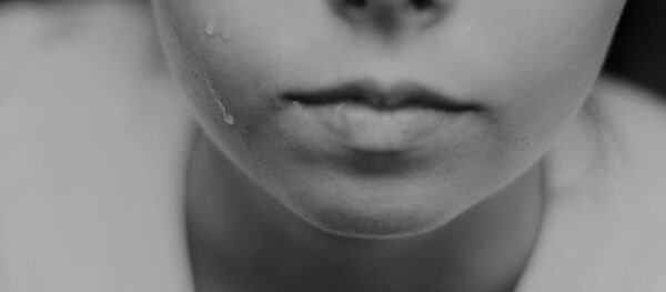 涙 - Sputnik 日本