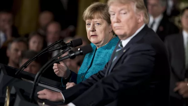 独首相、「時代遅れの方法」をとるトランプ氏を非難