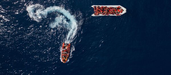 イタリア、港湾閉鎖で移民受け入れず コロナウイルス イタリア、港湾閉鎖で移民受け入れず コロナウイルス - Sputnik 日本