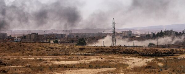 シリア首都南部で戦闘が続く　ダーイシュ（ＩＳ）戦闘員、撤退開始か - Sputnik 日本