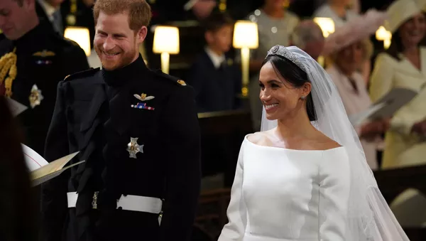 El príncipe Harry y Meghan Markle - Sputnik 日本