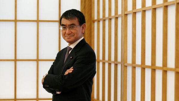 Министр иностранных дел Японии Таро Коно - Sputnik 日本