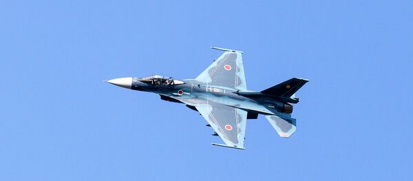 Японский истребитель-бомбардировщик Mitsubishi F-2 Японский истребитель-бомбардировщик Mitsubishi F-2 - Sputnik 日本