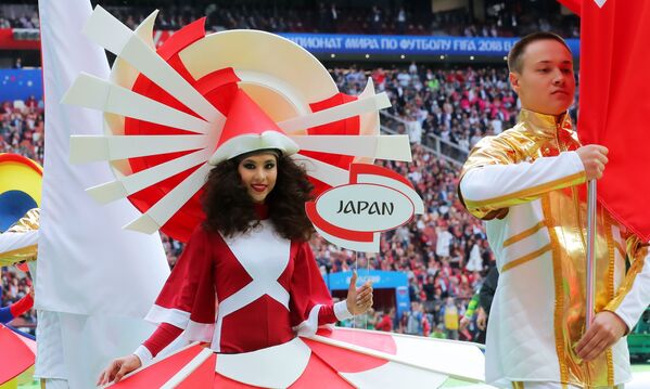ロシア　サッカー W杯２０１８　開幕式の日本代表の女性 - Sputnik 日本