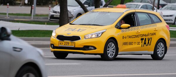 Автомобиль такси - Sputnik 日本