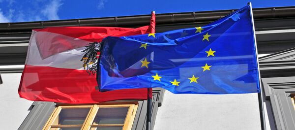 オーストリアでEU脱退の是非を問う国民投票を実施するための署名運動がスタート オーストリアでEU脱退の是非を問う国民投票を実施するための署名運動がスタート - Sputnik 日本