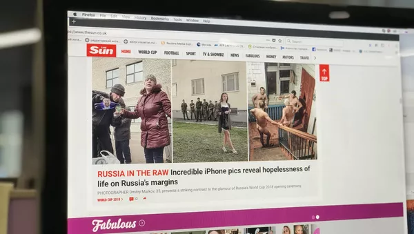 Страница британского таблоида The Sun с анонсом съемки фотографа Дмитрия Маркова - Sputnik 日本