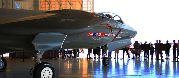 F35 F35 - Sputnik 日本