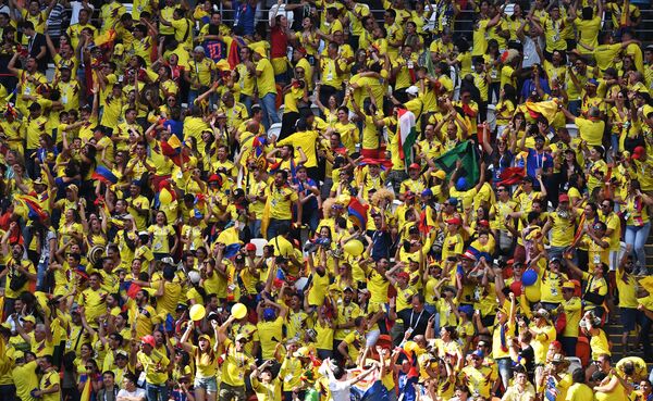 ゴールを喜ぶコロンビア代表のファンたち - Sputnik 日本
