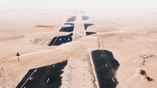 アラブ首長国連邦の道路を空から撮影 - Sputnik 日本