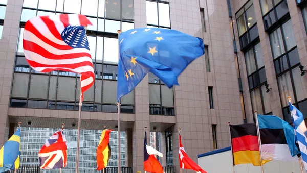 ＥＵ、３０億ユーロ相当の米国からの輸入品に関税をかける - Sputnik 日本