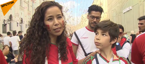 「私たちはロシアが気に入っているのではなく、ロシアを愛しているのです!」 様々な国からW杯にやって来たファン、自分たちの印象を共有 「私たちはロシアが気に入っているのではなく、ロシアを愛しているのです!」 様々な国からW杯にやって来たファン、自分たちの印象を共有 - Sputnik 日本