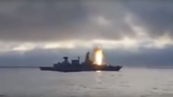 独フリゲート、ミサイル発射に失敗で火災 - Sputnik 日本