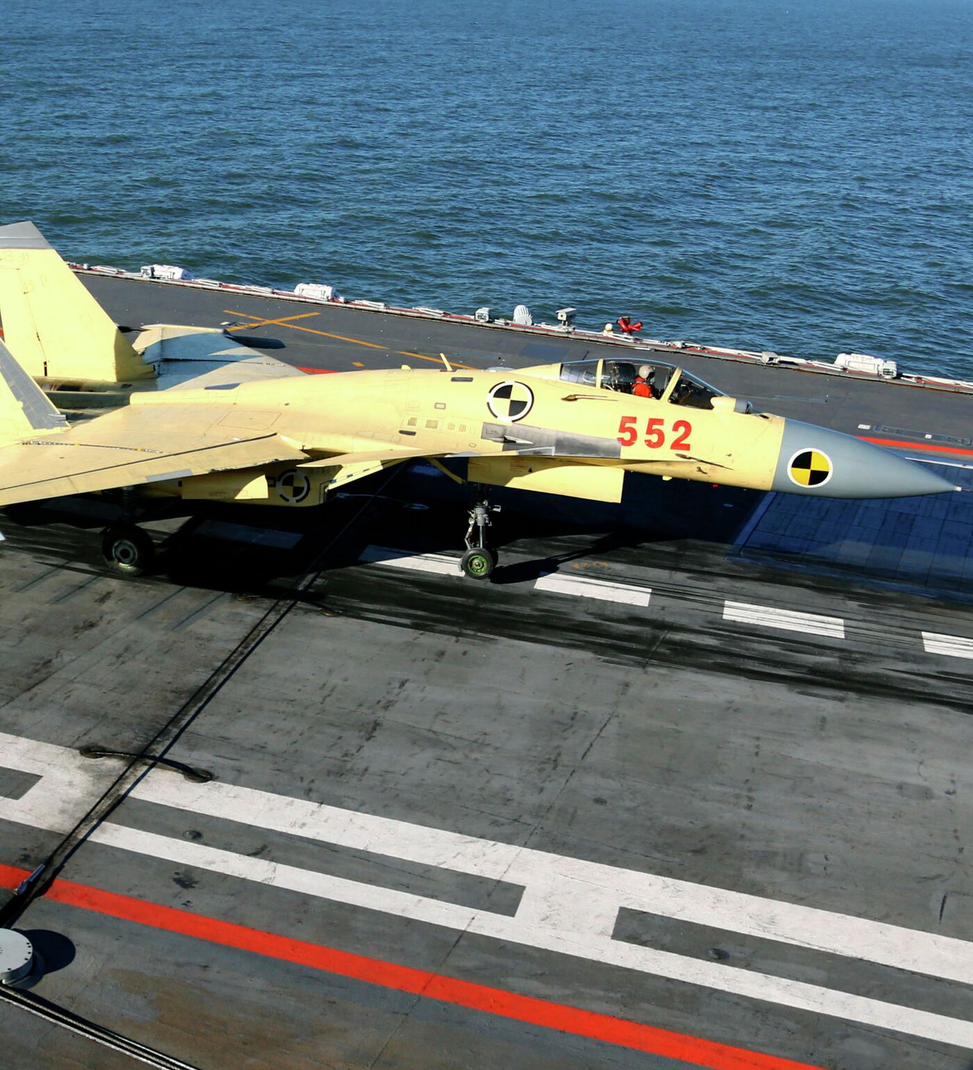中国、「欠陥」殲15に代わる戦闘機を開発中 - 2018年7月5日