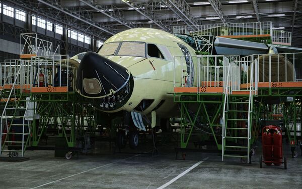 新輸送機Il-112V - Sputnik 日本