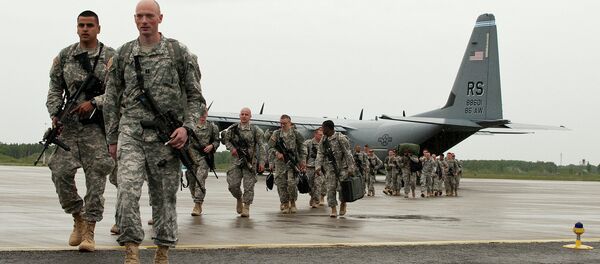 U.S. Paratroopers arrive in Estonia for NATO training - Sputnik 日本