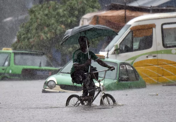 コートジボワールで豪雨 コートジボワールで豪雨 - Sputnik 日本