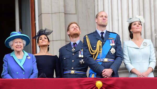 Члены британской королевской семьи принимают участие в праздновании столетия Королевских военно-воздушных сил в Лондоне - Sputnik 日本