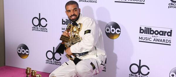 カナダのラッパー、1964年樹立のビートルズ記録を更新 カナダのラッパー、1964年樹立のビートルズ記録を更新 - Sputnik 日本