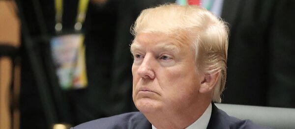 トランプ大統領、米兵遺骨引き渡しで金委員長に感謝 トランプ大統領、米兵遺骨引き渡しで金委員長に感謝 - Sputnik 日本