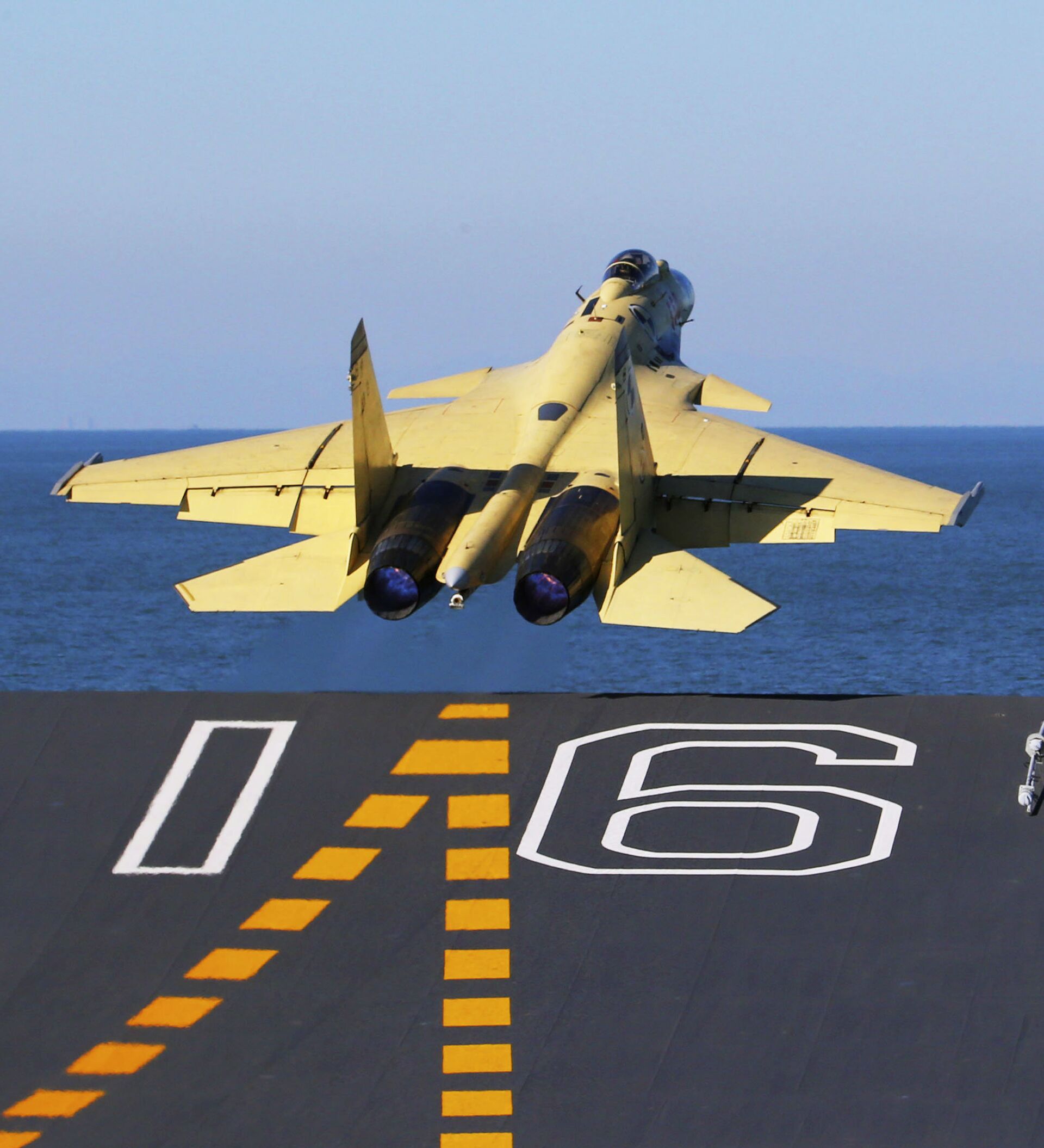 中国の戦闘機J-15は「治癒不可能」なのか？：ロシア人専門家の見解 ...