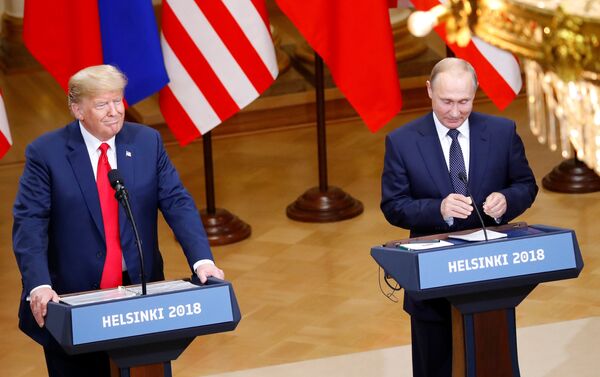 プーチン、トランプ両大統領が会談を総括した共同記者会見 - Sputnik 日本