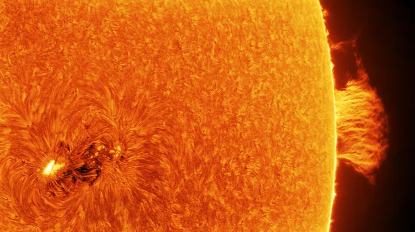 ポーランド人カメラマンの Lukasz Sujka氏は、太陽黒点を撮影した ポーランド人カメラマンの Lukasz Sujka氏は、太陽黒点を撮影した - Sputnik 日本
