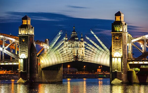 サンクトペテルブルクのピョートル大帝橋は深夜２時に橋が上がる - Sputnik 日本