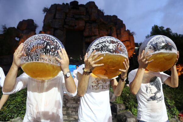 杭州市の早酒飲み競争で - Sputnik 日本