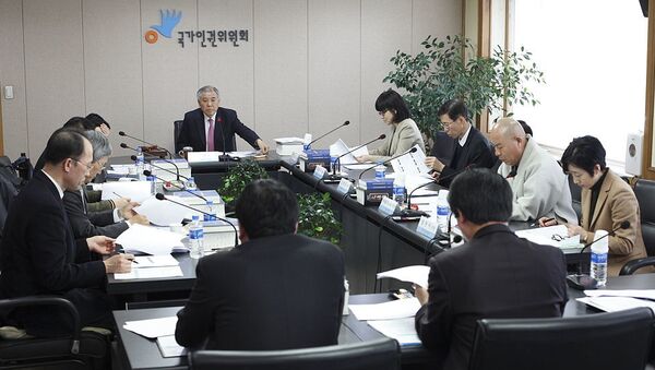 Сотрудники организации National Human Rights Commission of Korea - Sputnik 日本