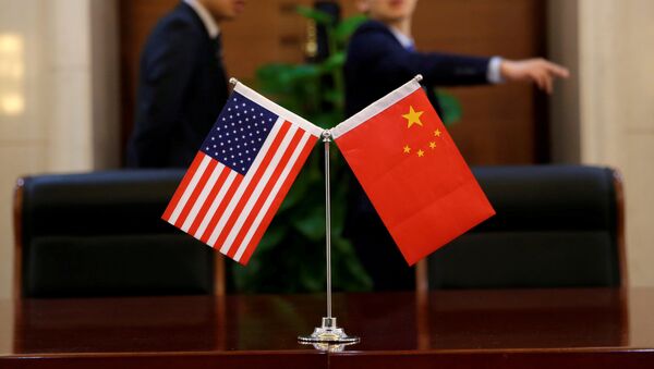 Flaggen von den USA und China (Archiv) - Sputnik 日本