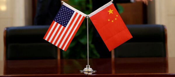 Flaggen von den USA und China (Archiv) - Sputnik 日本
