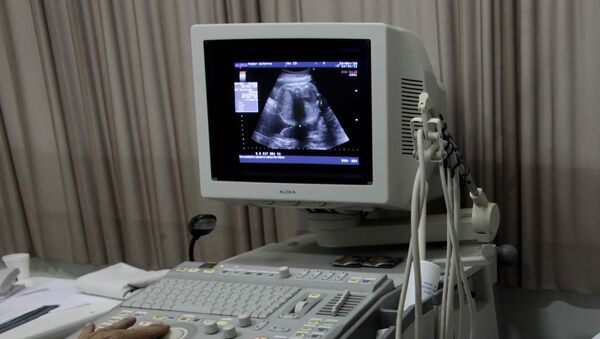 Изображение на экране монитора аппарата УЗИ во время обследования беременной женщины, фото из архива - Sputnik 日本