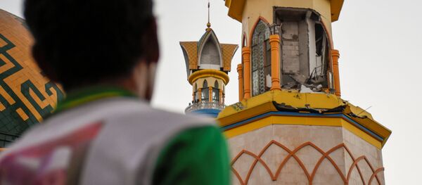 地震による建物の倒壊の跡 - Sputnik 日本