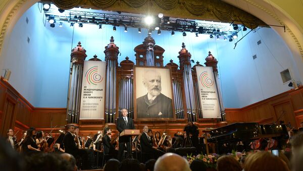 デニス・マツーエフ「チャイコフスキイ記念国際コンクールは、世界の有名オーケストラと共演のチャンスを与えてくれる」 - Sputnik 日本