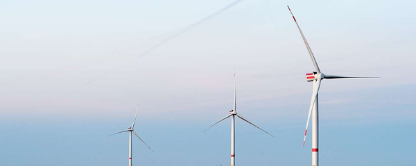 Крупнейшая в мире плавучая ветряная электростанция из 87 ветрогенераторов датской компании Ørsted - Sputnik 日本