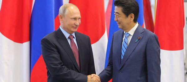 プーチン大統領と安倍首相 - Sputnik 日本