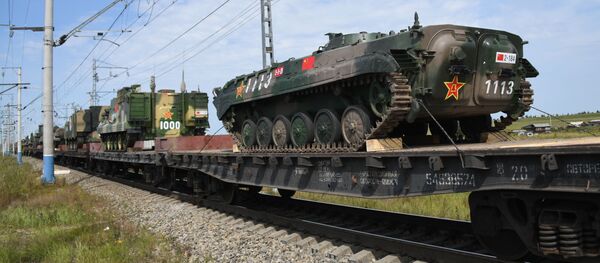 Эшелоны с военнослужащими и военной техникой армии Китая, которые примут участие в военных учениях Восток-2018 - Sputnik 日本