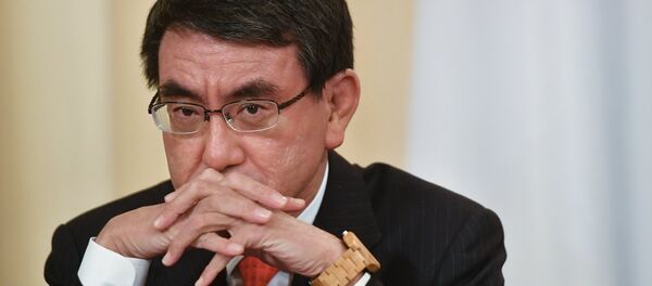 河野外相、ロシアとの平和条約締結交渉に関する発言を引き続き控えていく考えを表す - Sputnik 日本