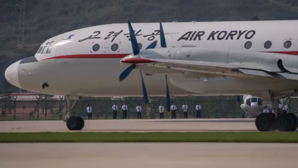 Самолет Ильюшин Ил-18 северокорейской авиакомпании Air Koryo на первом в истории Северной Кореи авиашоу в городе Вонсан - Sputnik 日本