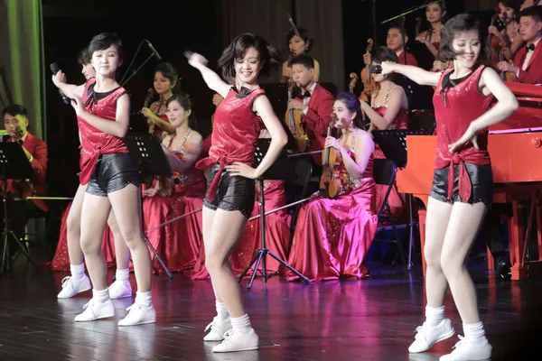 北朝鮮のオーケストラ 平壌大劇場での演奏 北朝鮮のオーケストラ 平壌大劇場での演奏 - Sputnik 日本