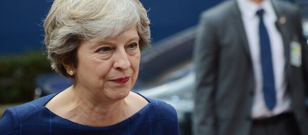 Theresa May - Sputnik 日本